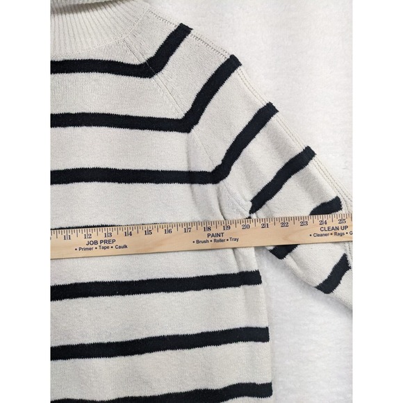 Women's Mock Turtleneck TunicSweater-A New Day White Striped Size L - Picture 9 of 10